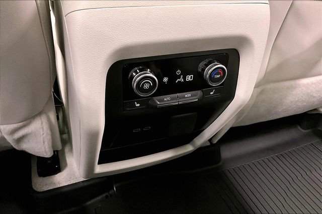 Used 2025 Buick Enclave Avenir w/ Super Cruise Package image 32