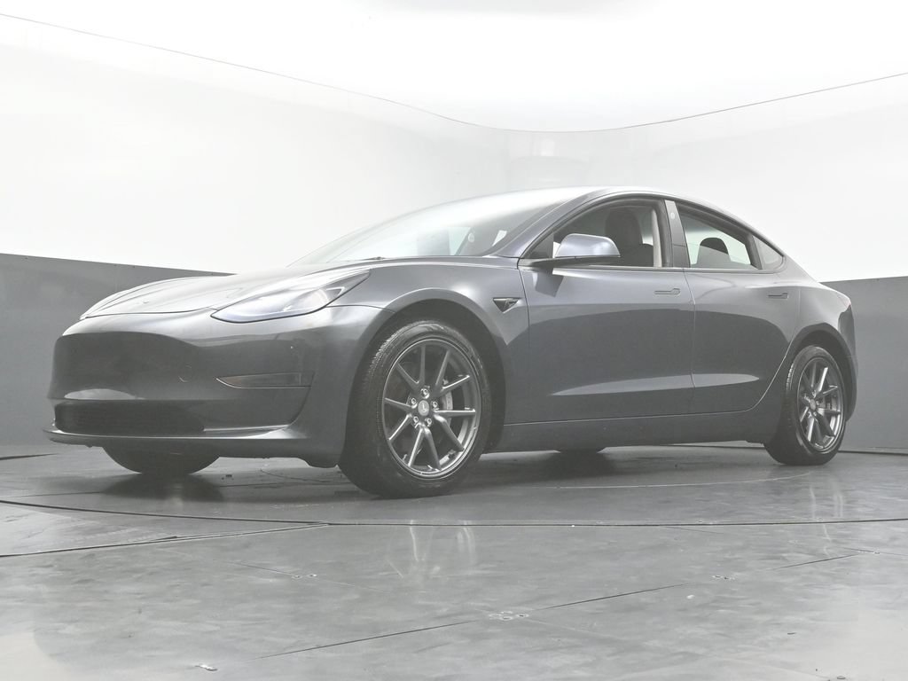 Used 2023 Tesla Model 3 Standard Range RWD image 47