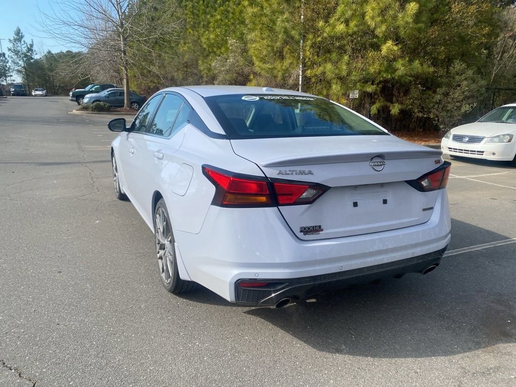 Used 2024 Nissan Altima 2.0 SR image 5