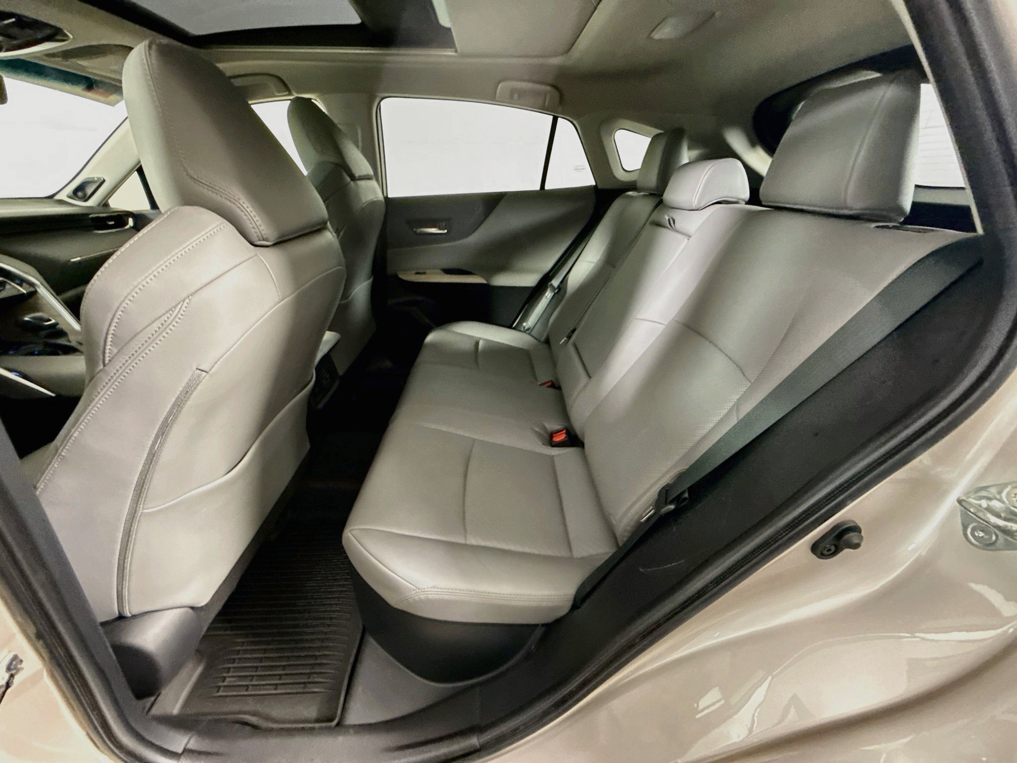 Certified 2022 Toyota Venza Limited w/ Advanced Technology Package AWD/4WD image 24