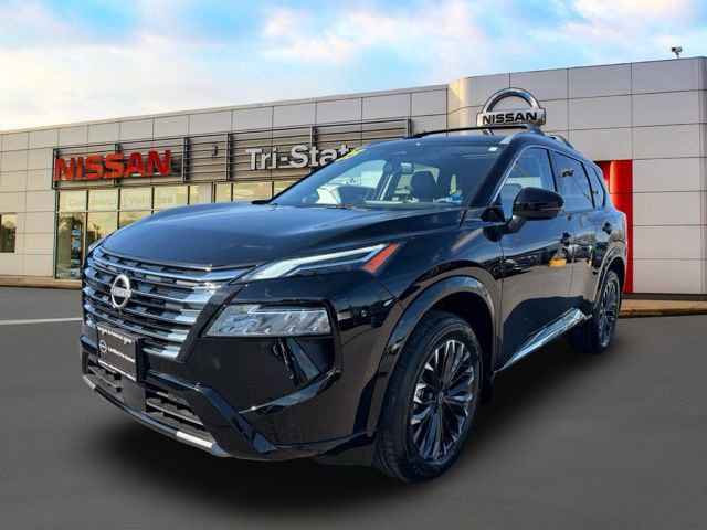 Certified 2025 Nissan Rogue Platinum AWD/4WD image 2