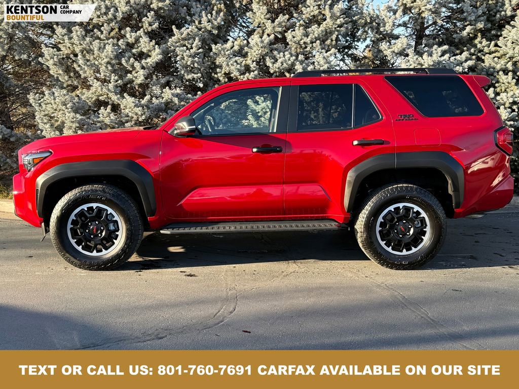 Used 2025 Toyota 4Runner TRD Off-Road image 4
