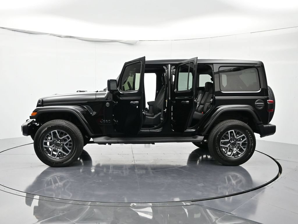 New 2026 Jeep Wrangler Unlimited Sahara AWD/4WD image 60