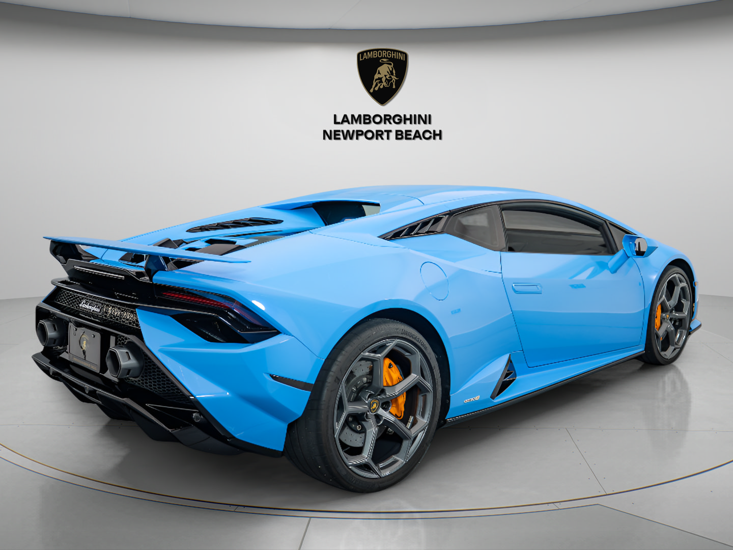 Used 2024 Lamborghini Huracan Tecnica RWD image 6