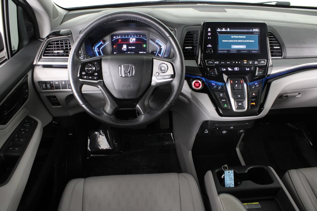 Used 2023 Honda Odyssey Elite image 6