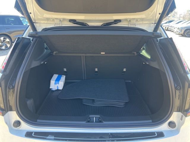 New 2026 Volvo EX30 Cross Country Ultra w/ Protection Package Premier AWD/4WD image 19