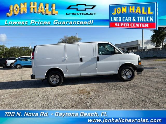 Used 2021 Chevrolet Express 2500 image 15