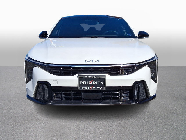 Used 2025 Kia K4 EX w/ GT-Line Premium Package FWD image 2