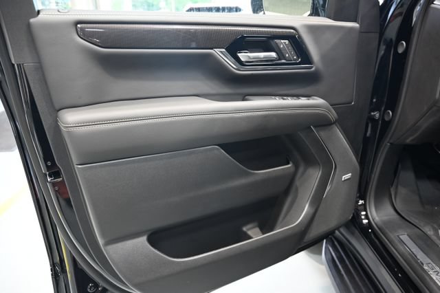 New 2026 GMC Yukon XL Elevation w/ Elevation Premium Package AWD/4WD image 28