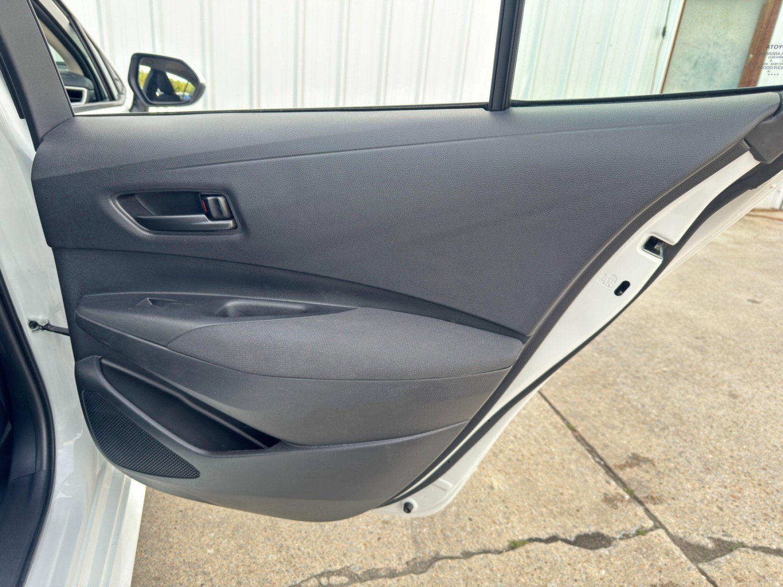 Used 2024 Toyota Corolla LE image 39