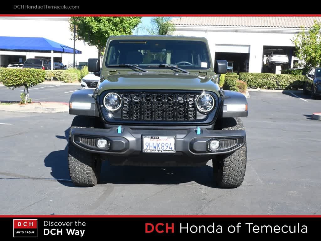 Used 2024 Jeep Wrangler Unlimited AWD/4WD image 2