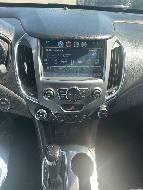 Used 2016 Chevrolet Cruze LT w/ Sun And Sound Package FWD image 11