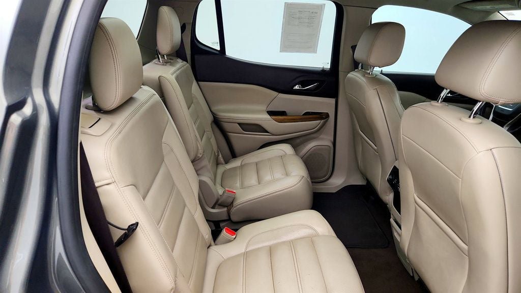 Used 2017 GMC Acadia Denali w/ Technology Package FWD image 22