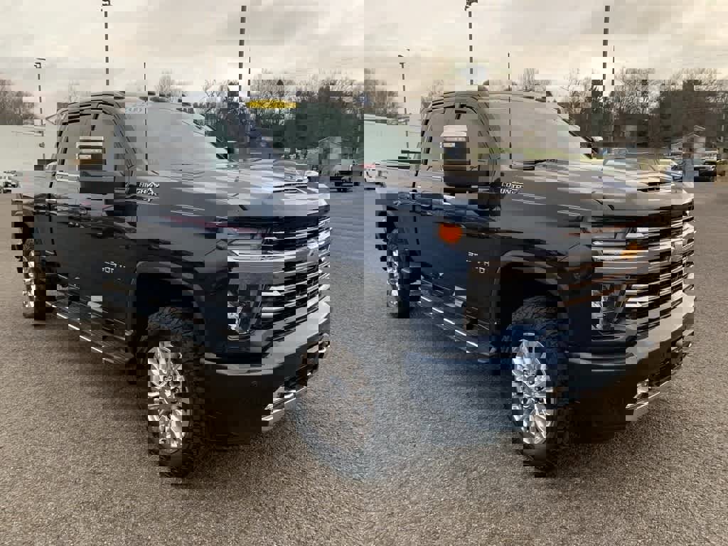 Used 2020 Chevrolet Silverado 2500 High Country w/ Z71 Off-Road Package image 7