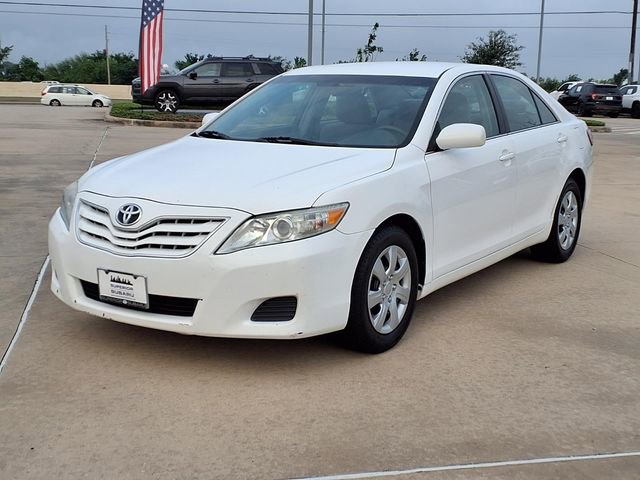 Used 2011 Toyota Camry LE w/ Fleet Convenience Pkg FWD image 3