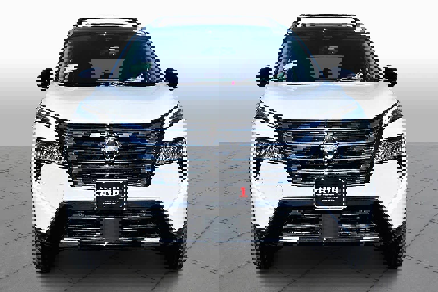 New 2026 Nissan Rogue Platinum image 3