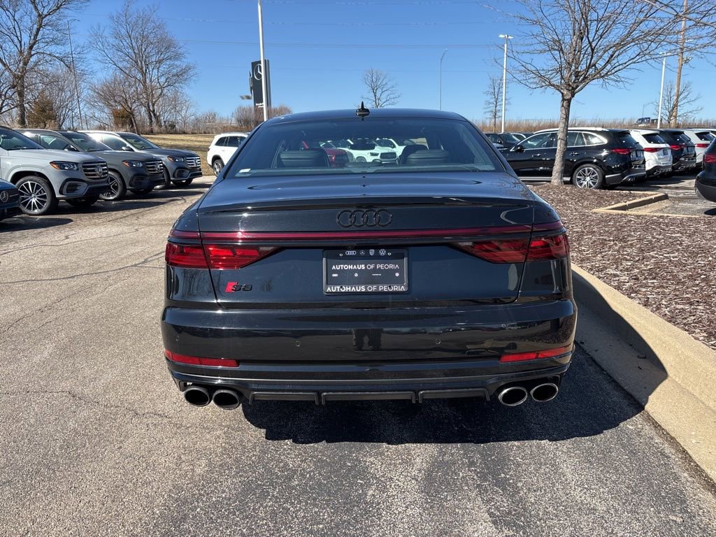 Used 2022 Audi S8 w/ S8 Comfort Plus Package AWD/4WD image 18