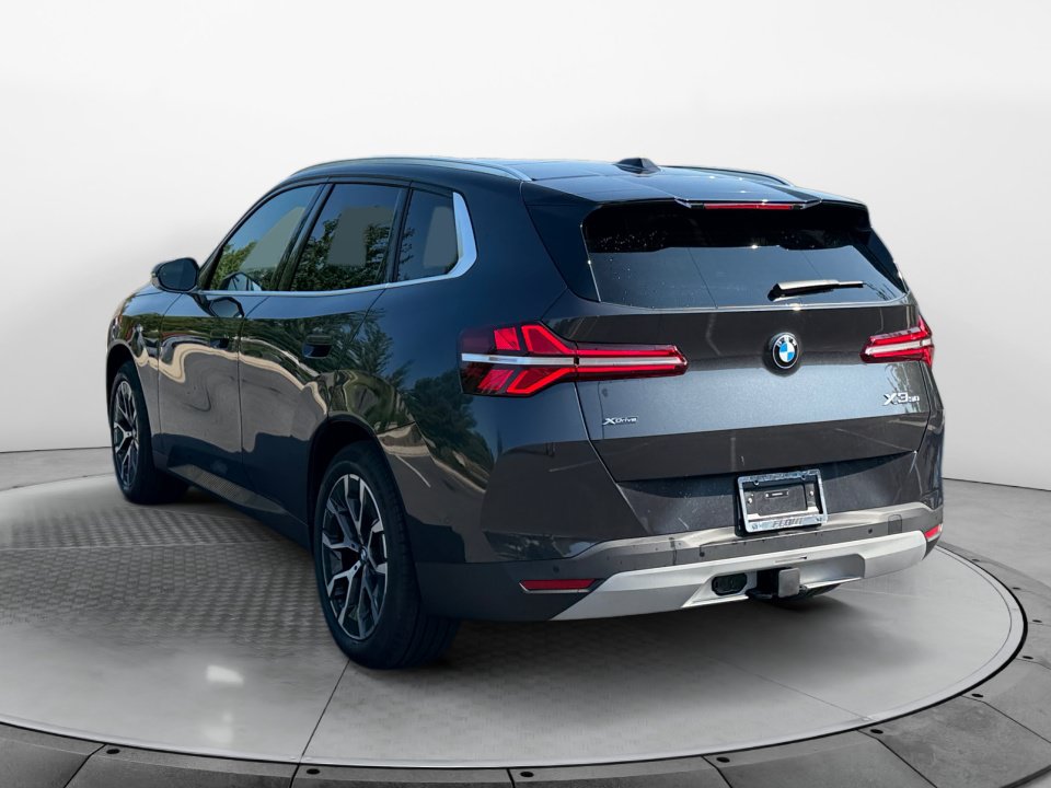 Used 2026 BMW X3 xDrive30i w/ Premium Package AWD/4WD image 5