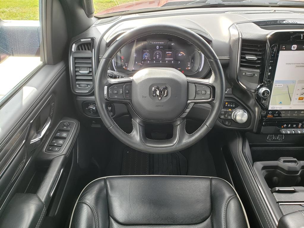 Used 2023 RAM 1500 Limited w/ Body Color Bumper Group image 3