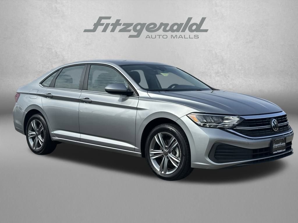 Used 2024 Volkswagen Jetta SE