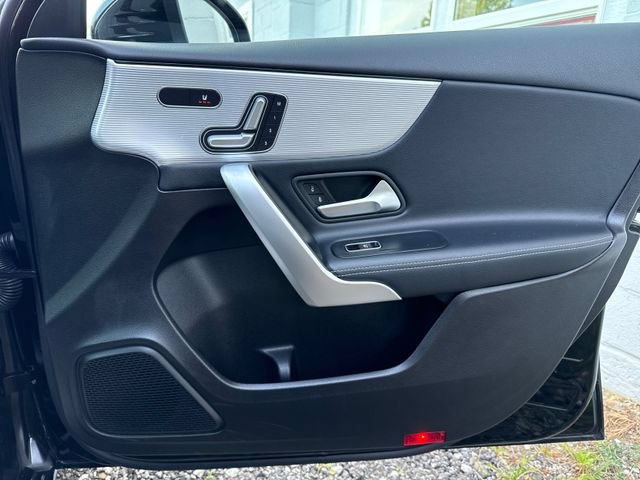 Used 2019 Mercedes-Benz A 220 4MATIC image 25