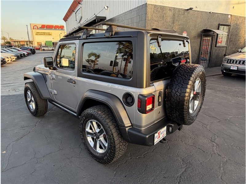 Used 2020 Jeep Wrangler Sport image 4