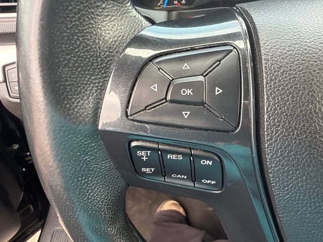 Used 2017 Ford Explorer XLT AWD/4WD image 20