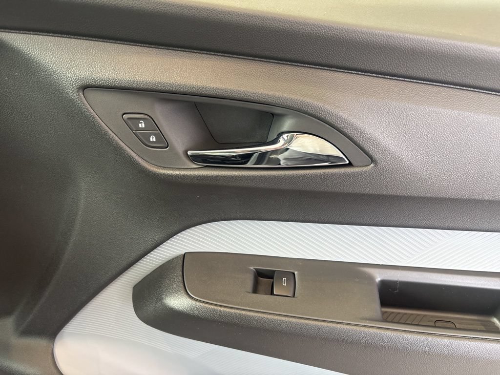 New 2027 Chevrolet Bolt RS FWD image 27