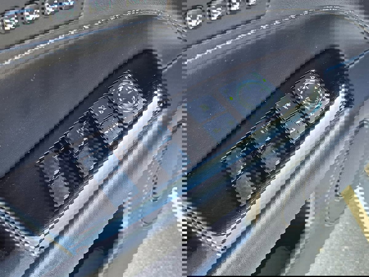 Used 2015 Lexus GS 350 w/ F Sport Package image 18