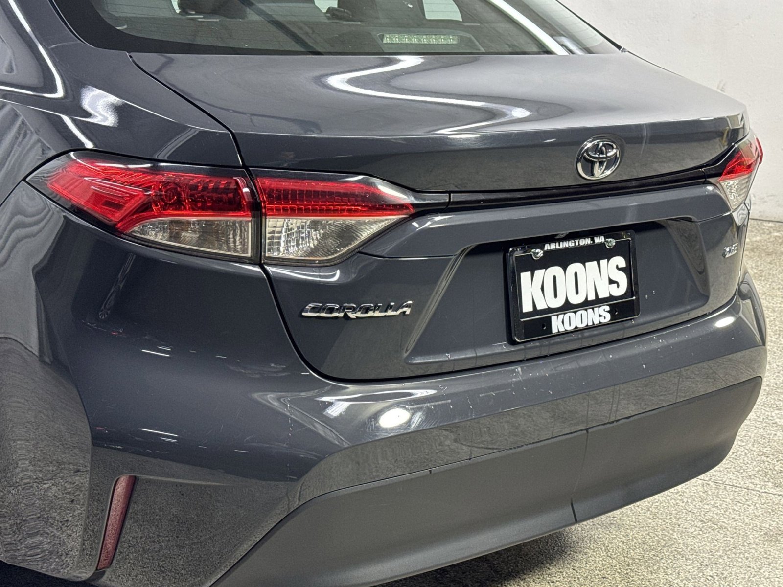 Used 2023 Toyota Corolla LE image 30