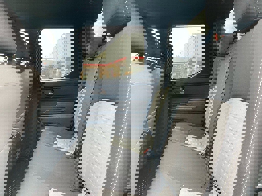 Certified 2025 Toyota Tacoma TRD Off-Road image 8