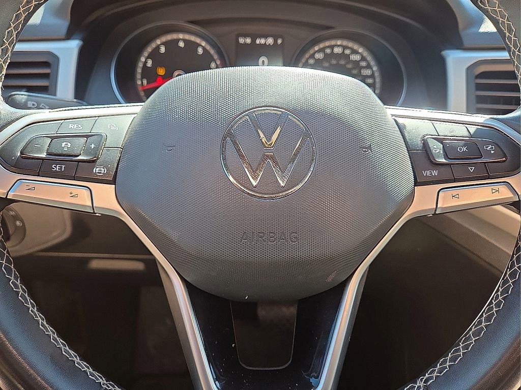 Used 2021 Volkswagen Atlas Cross Sport SE image 30