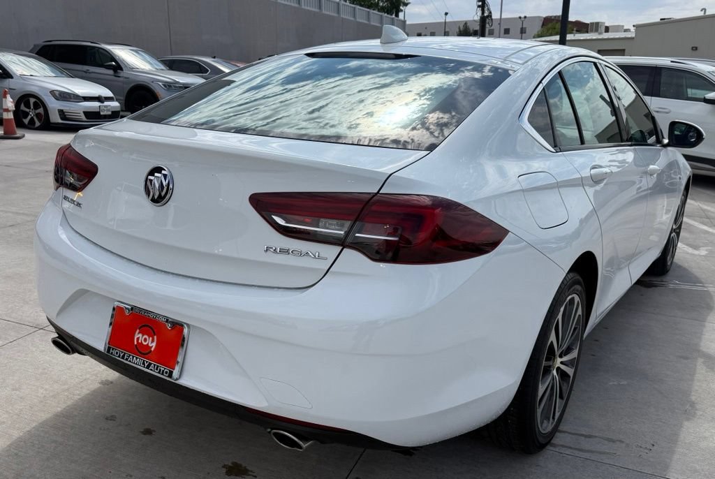 Used 2018 Buick Regal Preferred FWD image 8