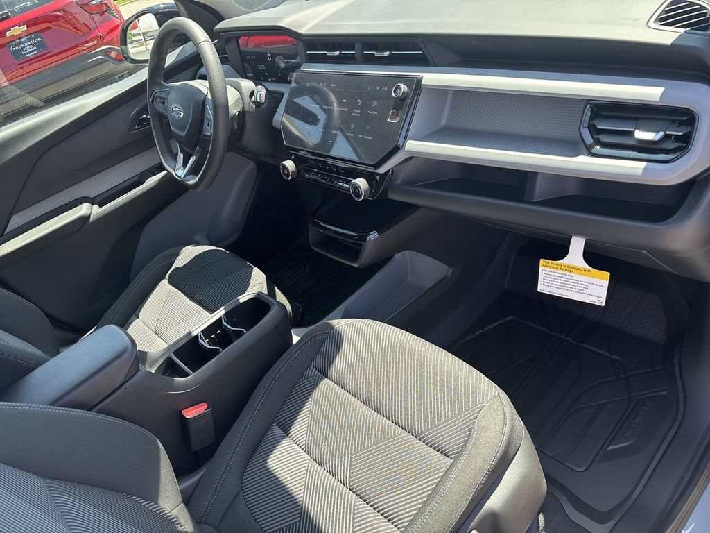 New 2027 Chevrolet Bolt LT w/ LPO, All-Weather Package FWD image 29