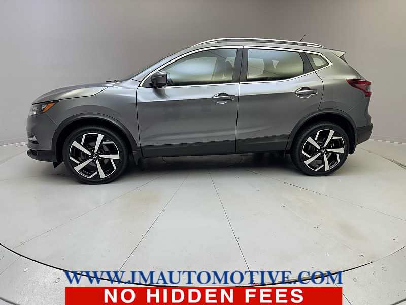 Used 2020 Nissan Rogue Sport SL AWD/4WD image 2