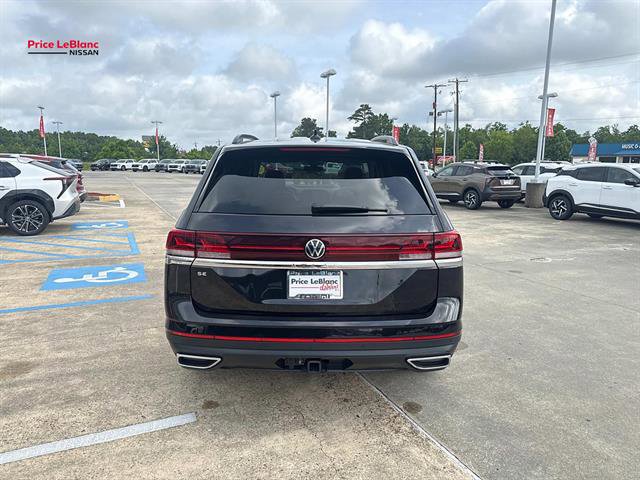 Used 2025 Volkswagen Atlas SE FWD image 6