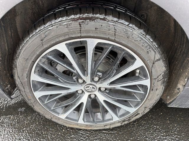 Used 2019 Toyota Camry SE image 27