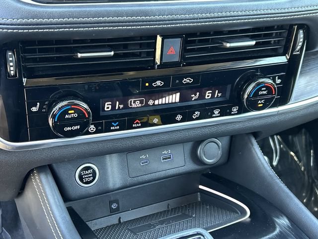 Used 2022 Nissan Rogue Platinum w/ Head-Up Display Package FWD image 28