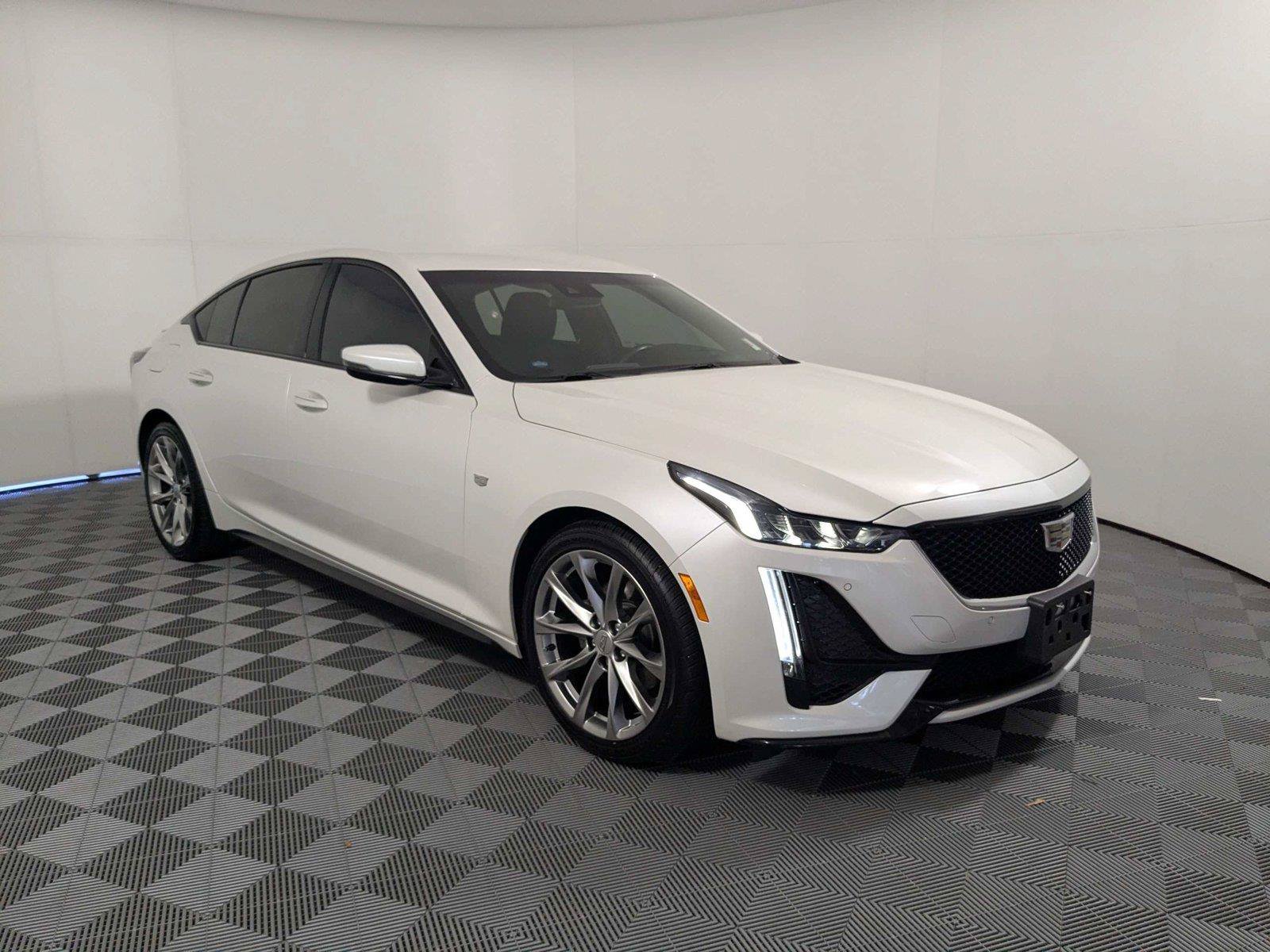 Used 2022 Cadillac CT5 Sport RWD image 3
