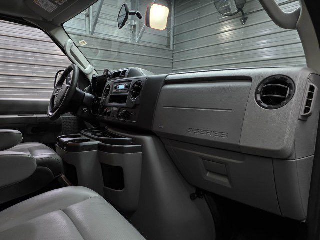 Used 2021 Ford E-450 and Econoline 450 Super Duty w/ Power Windows & Locks Group RWD image 15