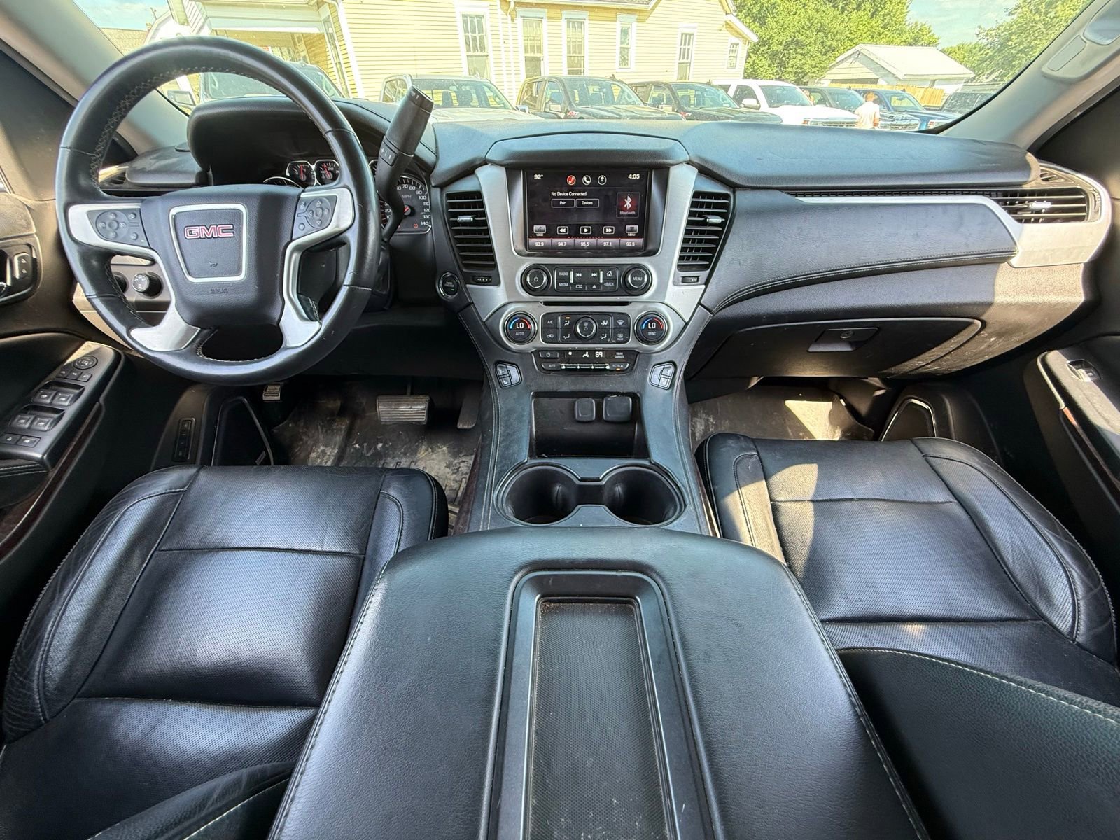 Used 2015 GMC Yukon SLT w/ Open Road Package AWD/4WD image 13