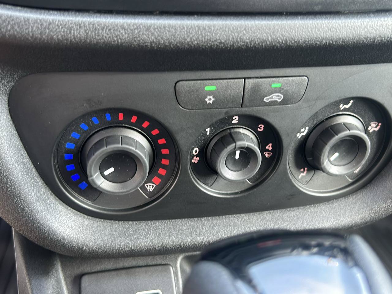 Used 2022 RAM ProMaster City Tradesman w/ Window Group 05 FWD image 37