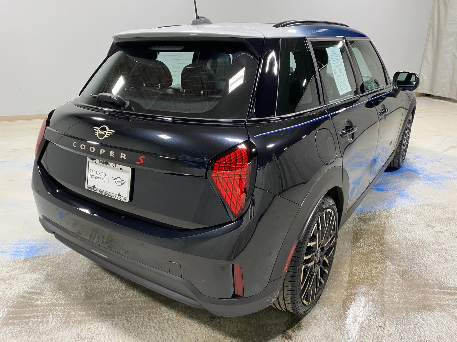 Certified 2025 MINI Cooper S image 8