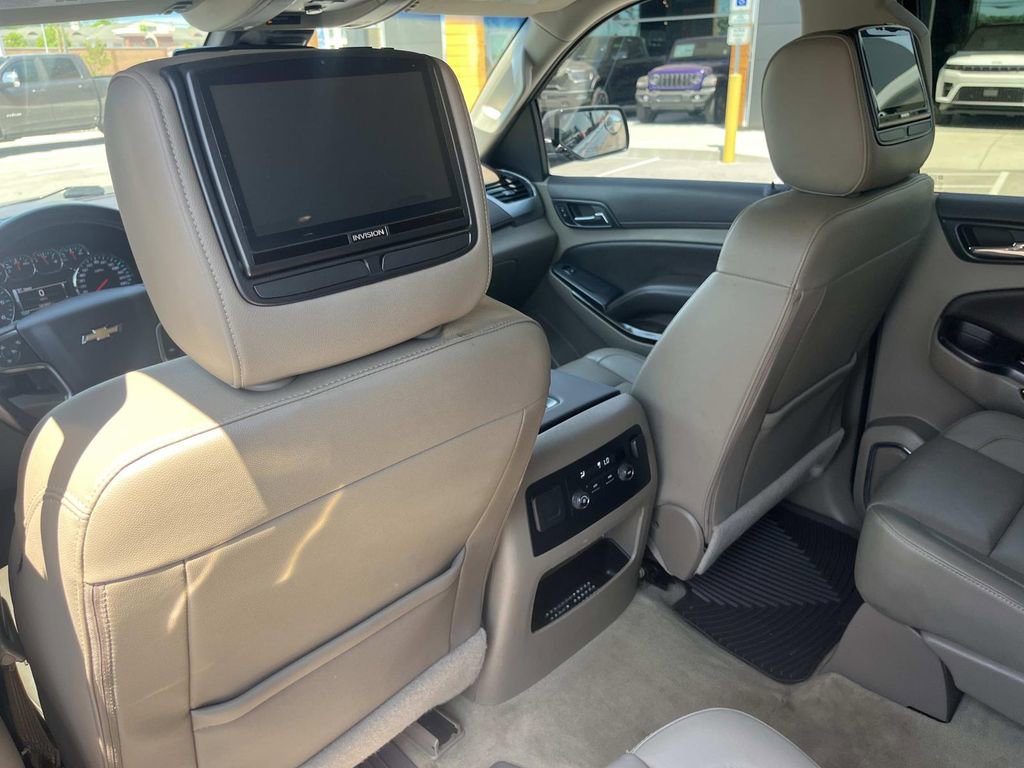 Used 2016 Chevrolet Tahoe LT image 12
