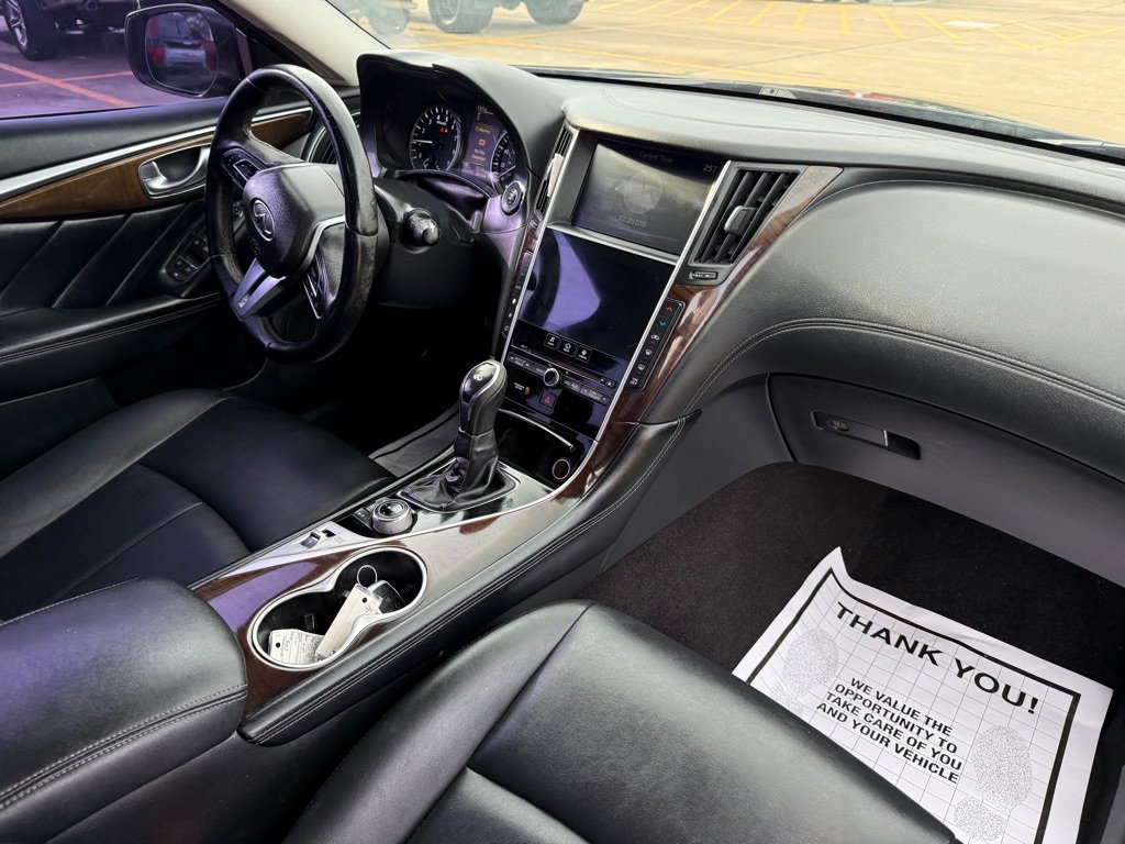 Used 2019 INFINITI Q50 Luxe RWD image 16