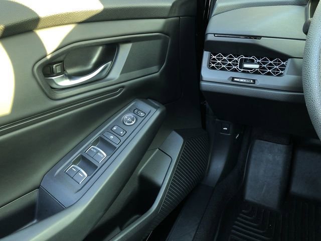 Used 2023 Honda Accord EX image 23