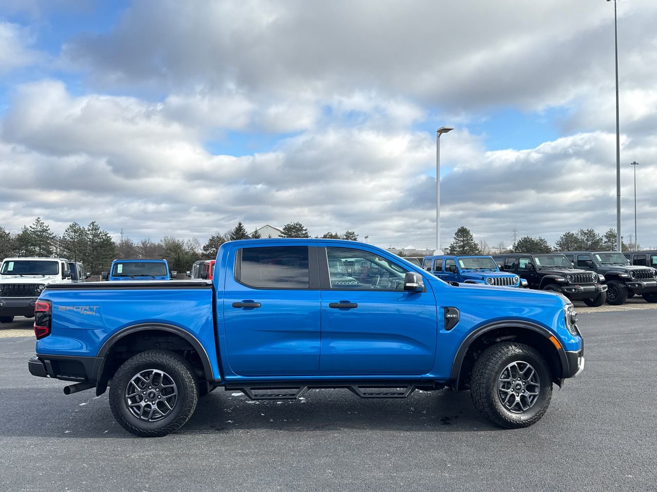 Used 2024 Ford Ranger XLT w/ Equipment Group 301A Mid image 2