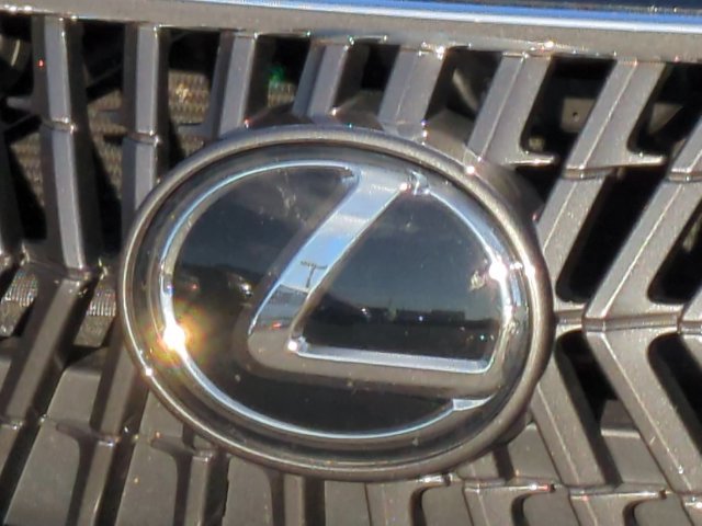 Used 2025 Lexus ES 300h w/ Premium Package FWD image 33