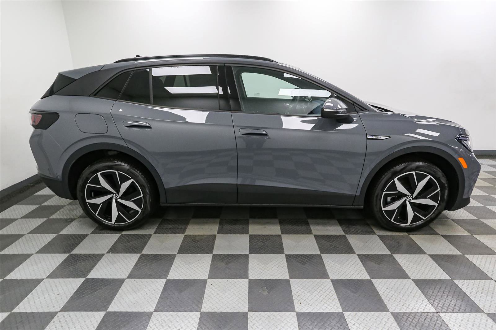 New 2025 Volkswagen ID.4 Pro S AWD/4WD image 7