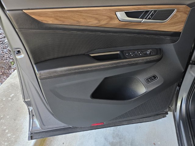 Used 2024 Volkswagen Atlas SE FWD image 36